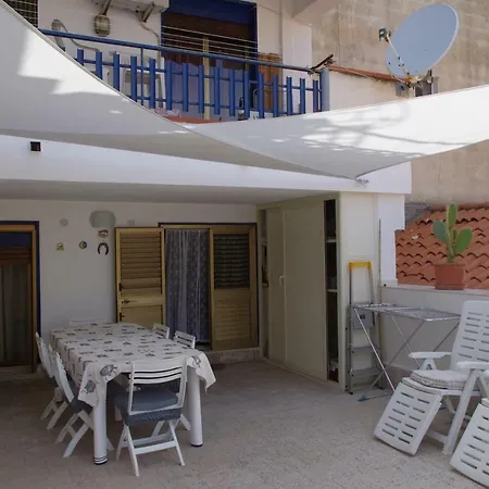 Casa Torre Lägenhet SantʼAlessio Siculo